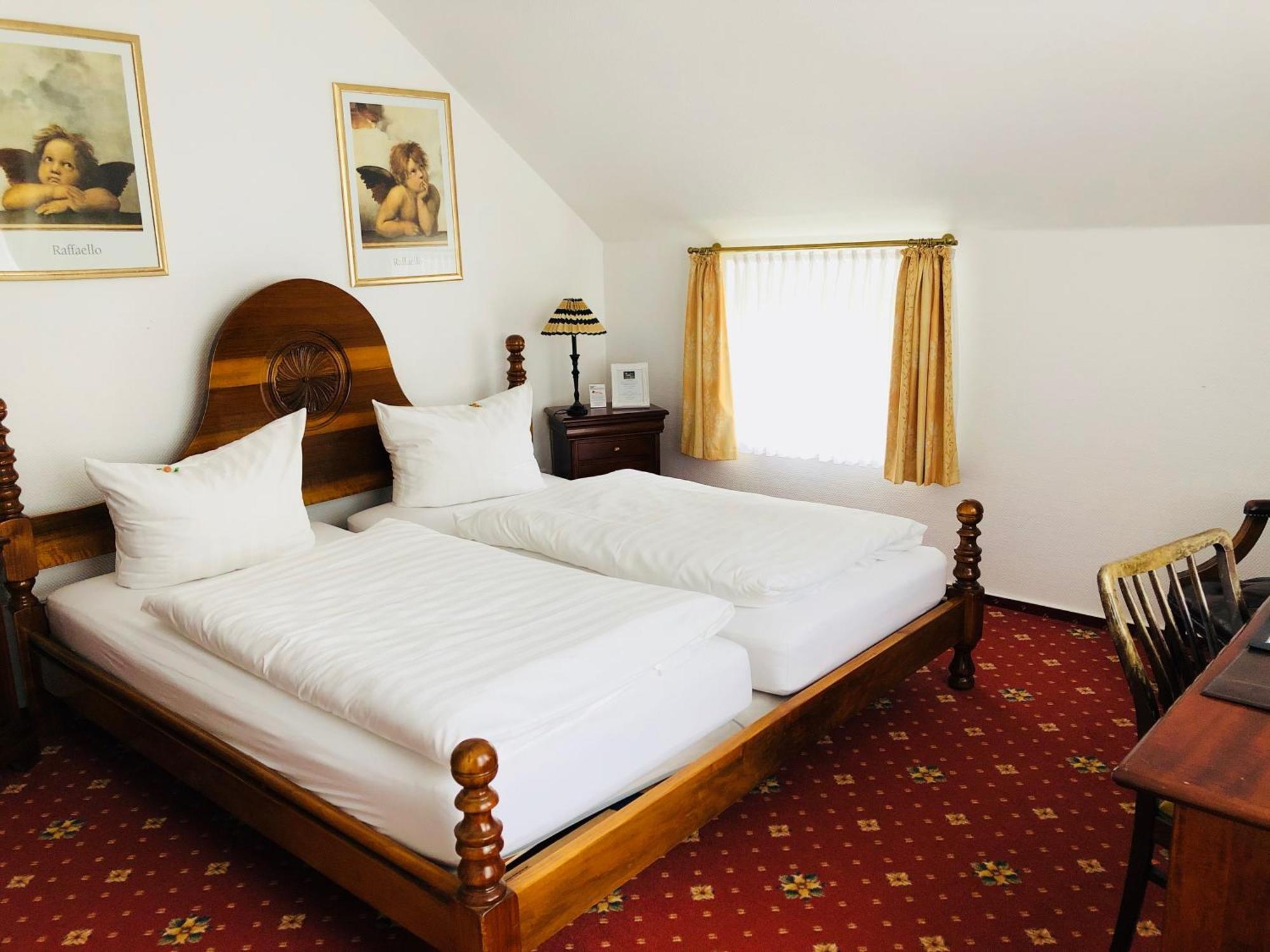 Hotel Waldhaus Oelper Braunschweig Esterno foto