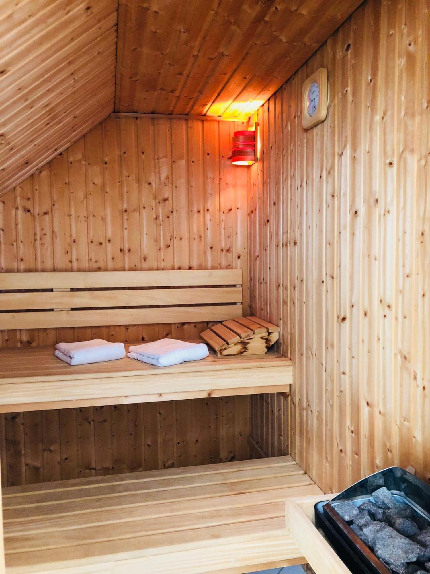 Hotel Waldhaus Oelper Braunschweig Esterno foto